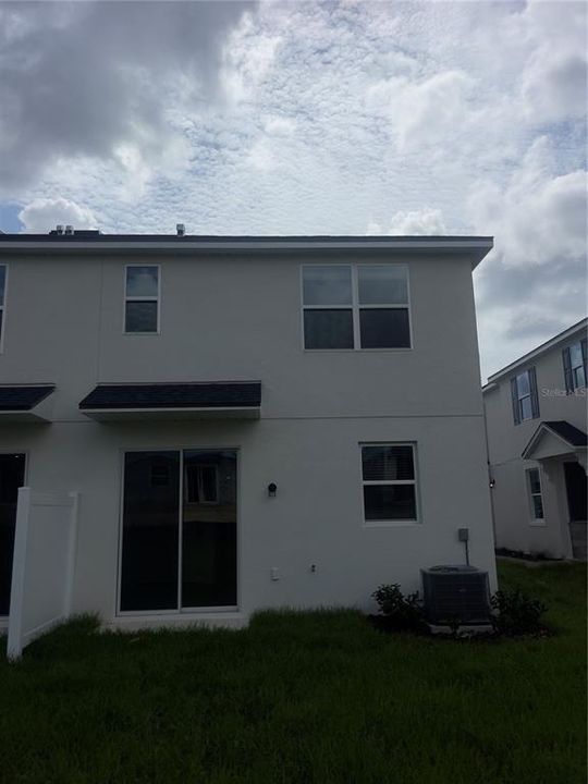 Active With Contract: $2,200 (3 beds, 2 baths, 1611 Square Feet)