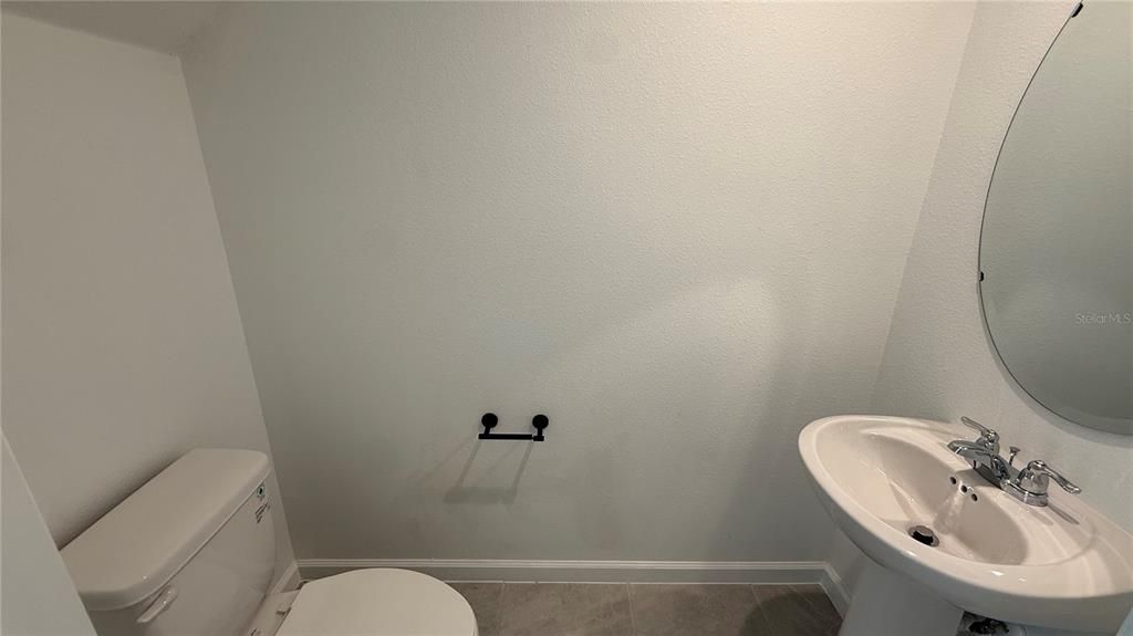 Active With Contract: $2,200 (3 beds, 2 baths, 1611 Square Feet)