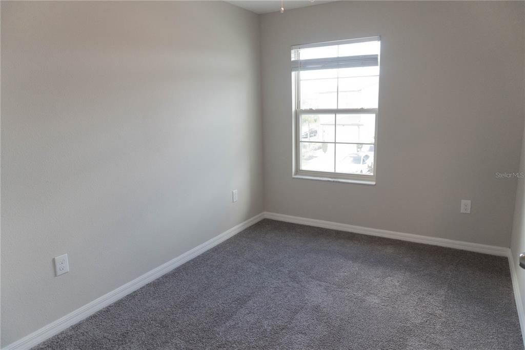 For Sale: $312,000 (3 beds, 2 baths, 1663 Square Feet)