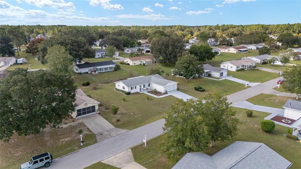 На продажу: $199,900 (2 спален, 2 ванн, 1248 Квадратных фут)