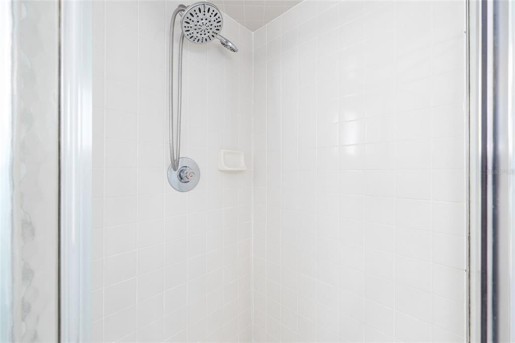 На продажу: $199,900 (2 спален, 2 ванн, 1248 Квадратных фут)