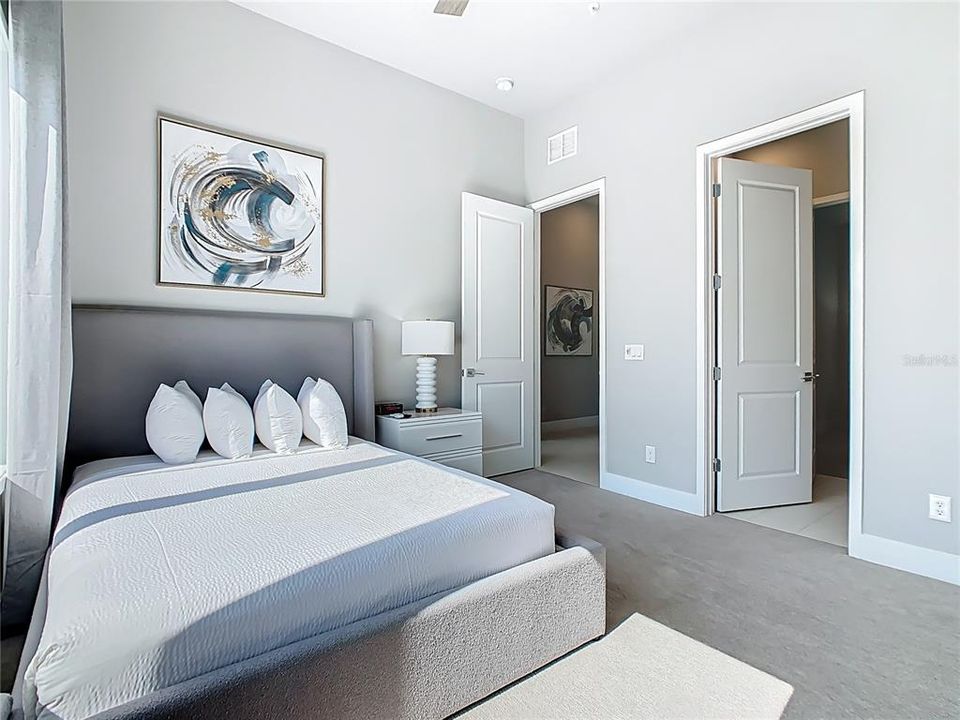 В аренду: $4,300 (5 спален, 4 ванн, 2630 Квадратных фут)