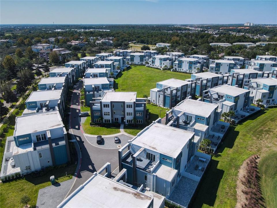 В аренду: $4,300 (5 спален, 4 ванн, 2630 Квадратных фут)