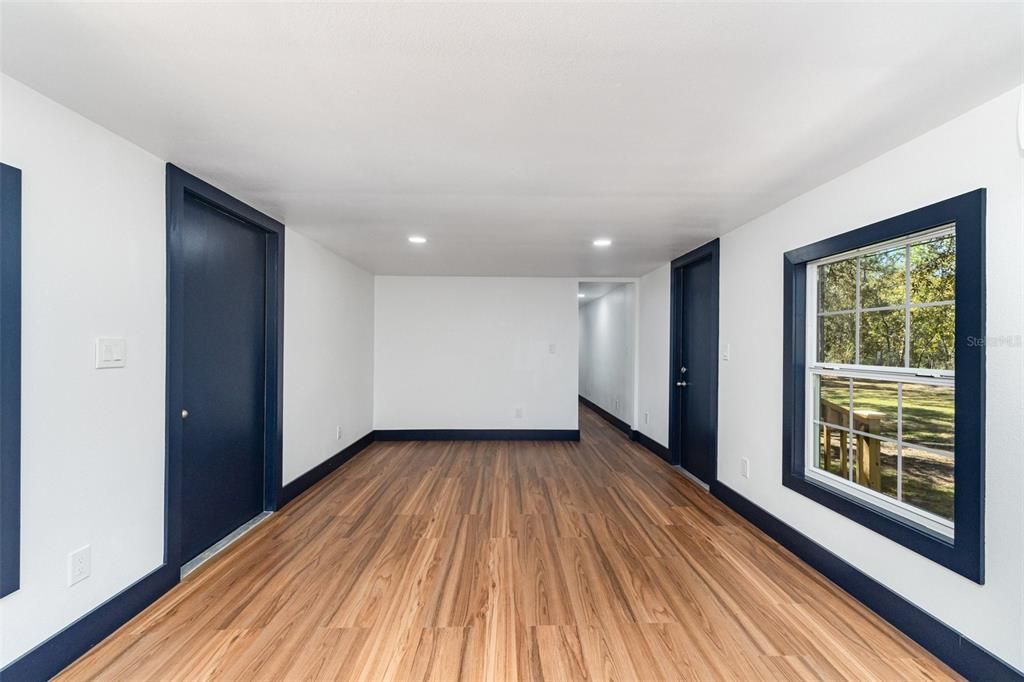 На продажу: $364,900 (5 спален, 3 ванн, 2280 Квадратных фут)