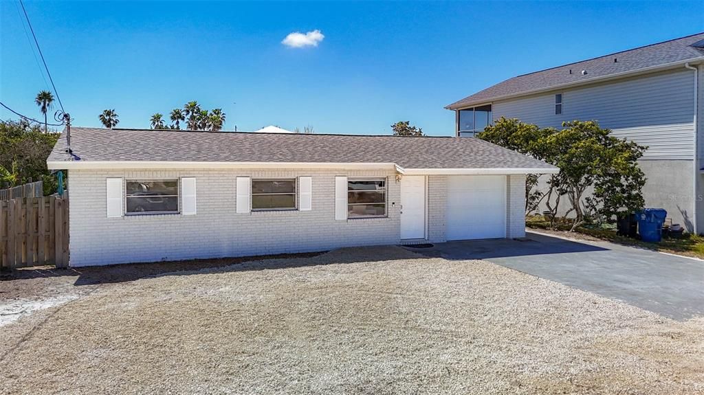 待售: $475,000 (3 贝兹, 2 浴室, 1086 平方英尺)