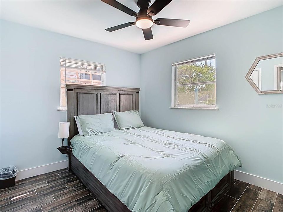 待售: $475,000 (3 贝兹, 2 浴室, 1086 平方英尺)