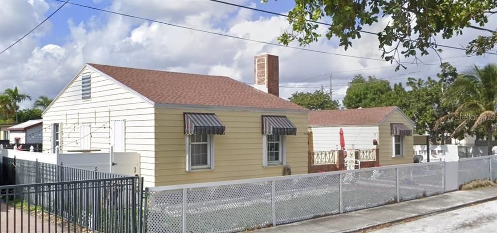 For Sale: $649,999 (4 beds, 2 baths, 1541 Square Feet)