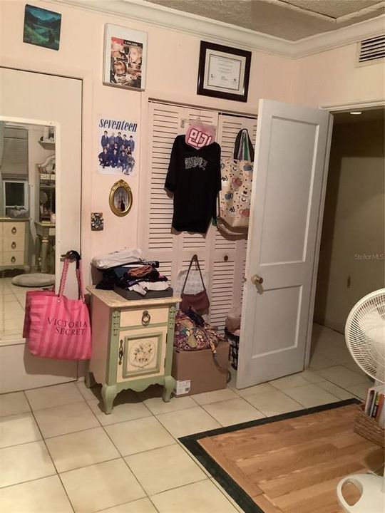 For Sale: $649,999 (4 beds, 2 baths, 1541 Square Feet)