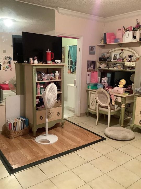 For Sale: $649,999 (4 beds, 2 baths, 1541 Square Feet)