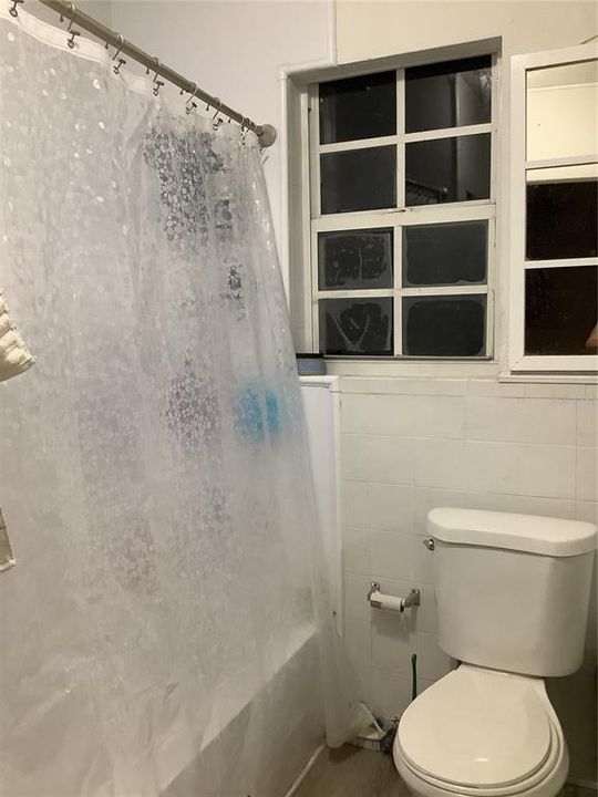 For Sale: $649,999 (4 beds, 2 baths, 1541 Square Feet)