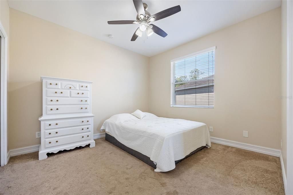 Active With Contract: $525,000 (5 beds, 4 baths, 3173 Square Feet)