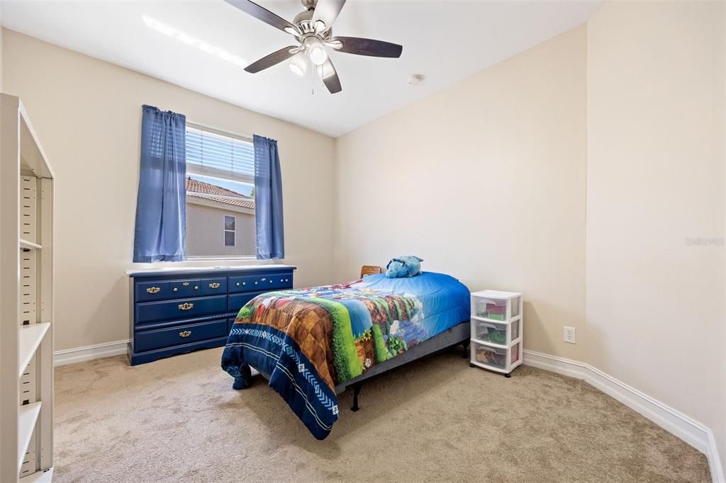 Active With Contract: $525,000 (5 beds, 4 baths, 3173 Square Feet)