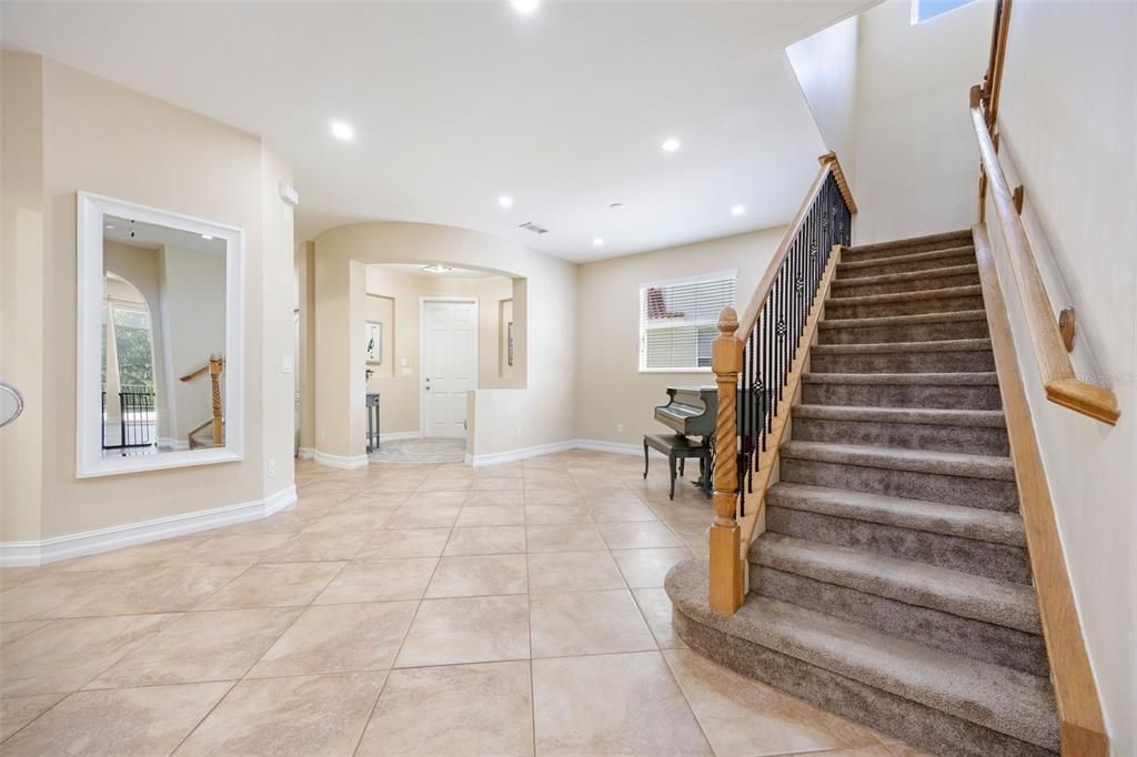 Active With Contract: $525,000 (5 beds, 4 baths, 3173 Square Feet)