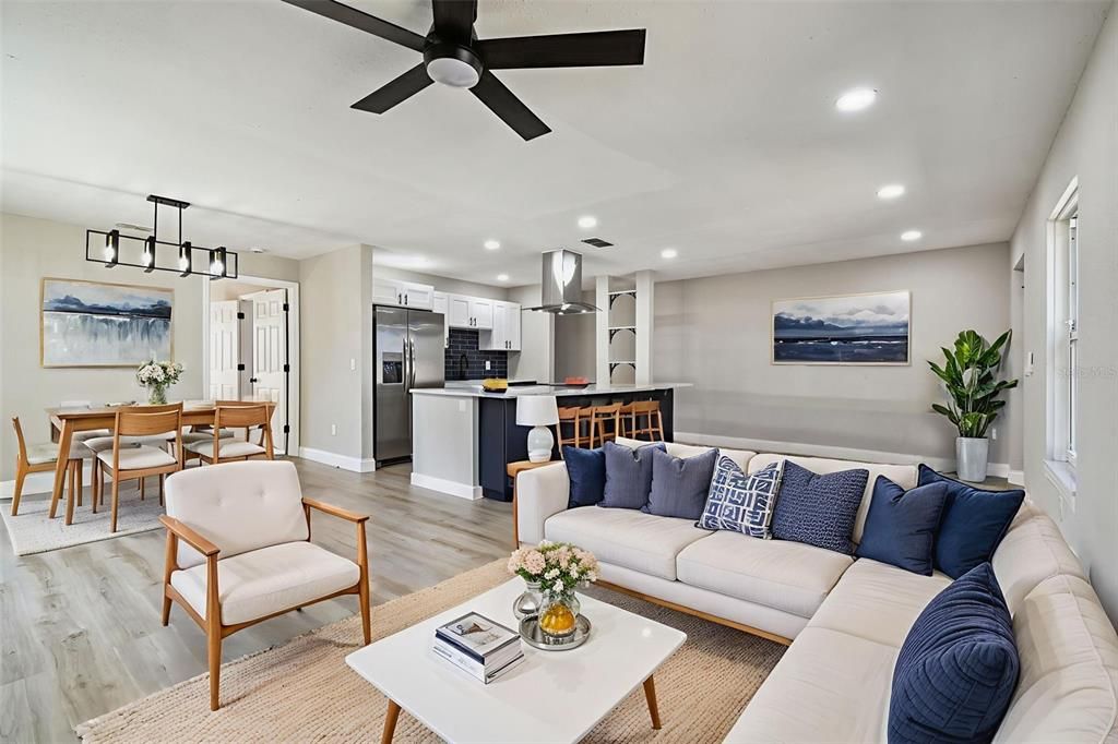 Active With Contract: $320,000 (3 beds, 2 baths, 1220 Square Feet)