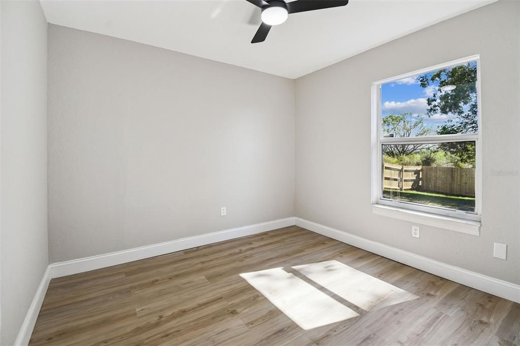 Active With Contract: $320,000 (3 beds, 2 baths, 1220 Square Feet)