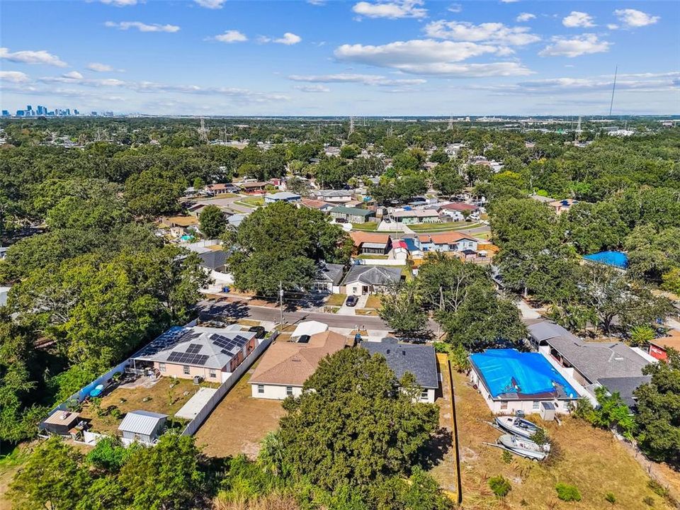 Active With Contract: $320,000 (3 beds, 2 baths, 1220 Square Feet)