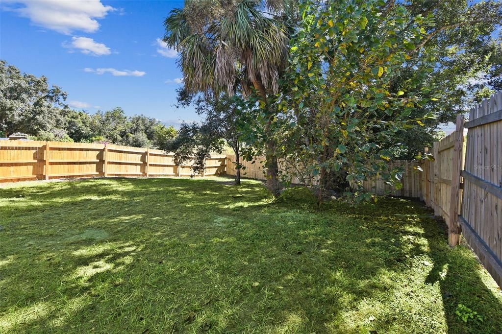 Active With Contract: $320,000 (3 beds, 2 baths, 1220 Square Feet)