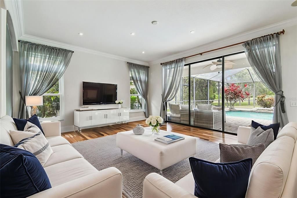 待售: $845,000 (4 贝兹, 3 浴室, 3513 平方英尺)