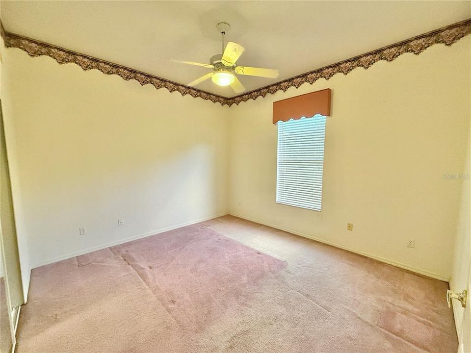 For Sale: $529,900 (4 beds, 3 baths, 2594 Square Feet)