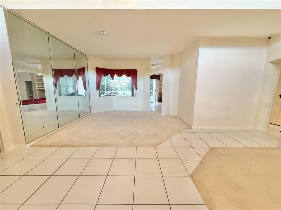 For Sale: $529,900 (4 beds, 3 baths, 2594 Square Feet)