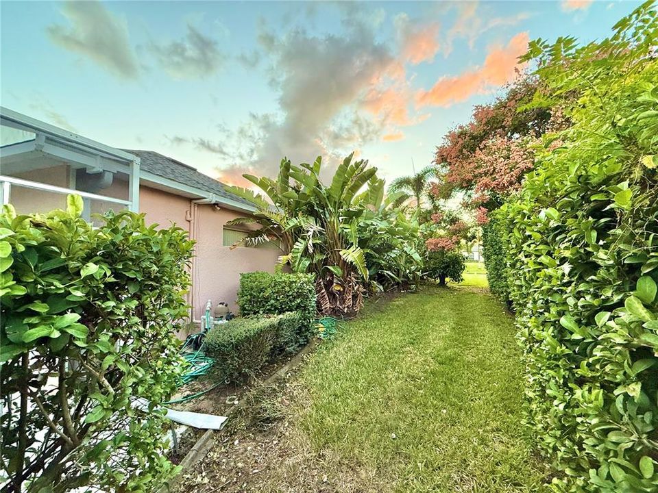 For Sale: $529,900 (4 beds, 3 baths, 2594 Square Feet)