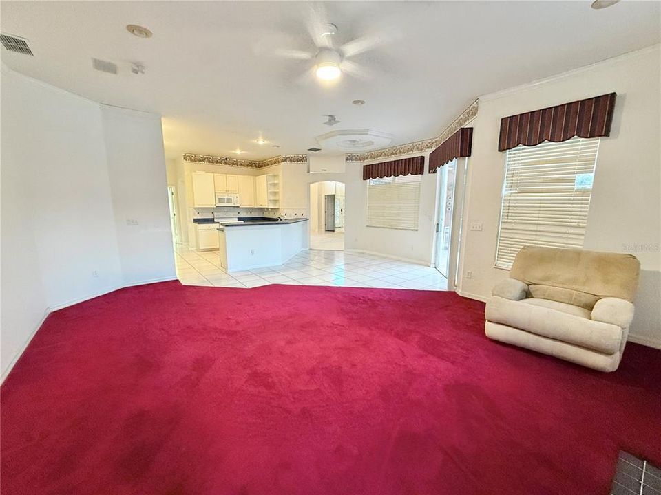 For Sale: $529,900 (4 beds, 3 baths, 2594 Square Feet)