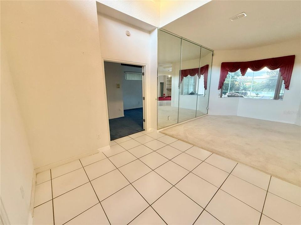 For Sale: $529,900 (4 beds, 3 baths, 2594 Square Feet)