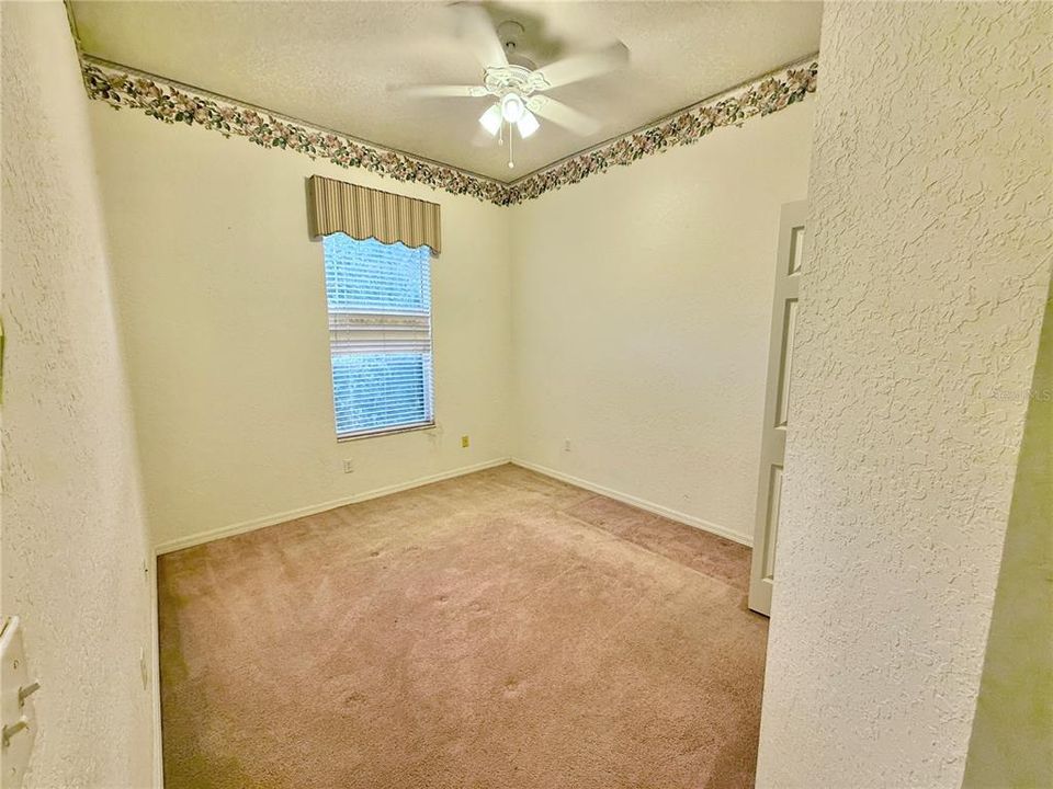 For Sale: $529,900 (4 beds, 3 baths, 2594 Square Feet)