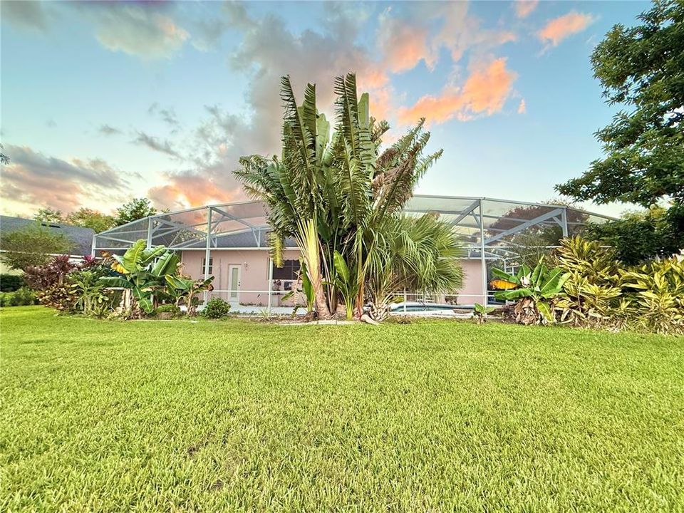 For Sale: $529,900 (4 beds, 3 baths, 2594 Square Feet)