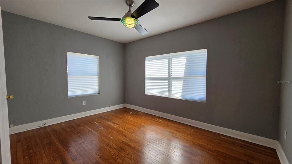 For Sale: $379,777 (3 beds, 2 baths, 1320 Square Feet)