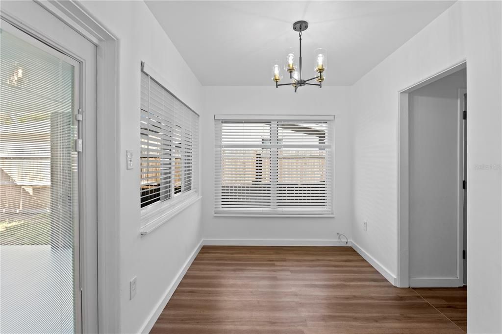 For Sale: $339,000 (3 beds, 1 baths, 1100 Square Feet)