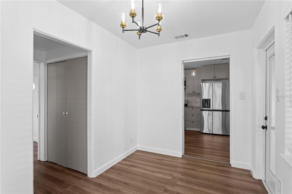 For Sale: $339,000 (3 beds, 1 baths, 1100 Square Feet)