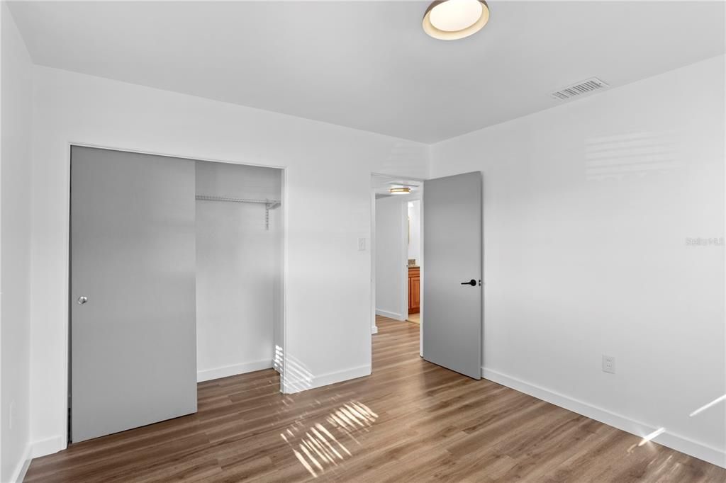 For Sale: $339,000 (3 beds, 1 baths, 1100 Square Feet)