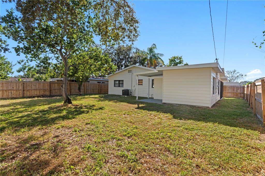 For Sale: $339,000 (3 beds, 1 baths, 1100 Square Feet)