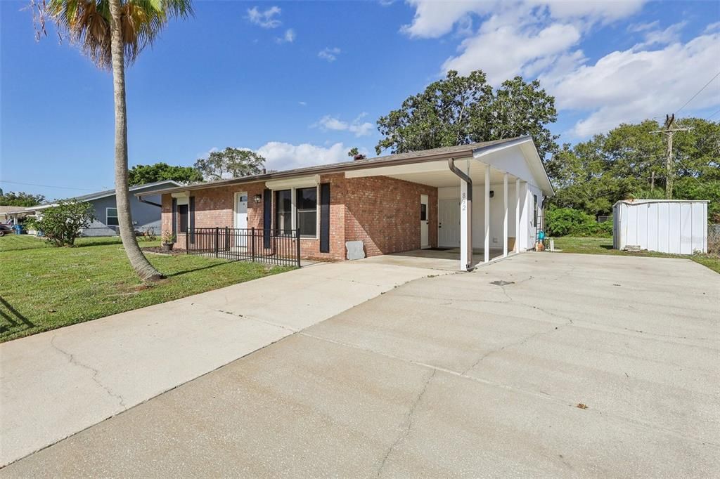 待售: $275,000 (2 贝兹, 2 浴室, 1309 平方英尺)