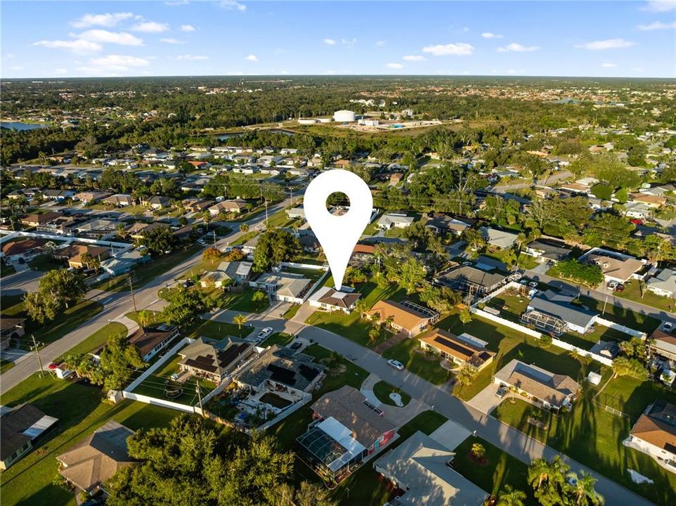 For Sale: $269,000 (2 beds, 2 baths, 1088 Square Feet)