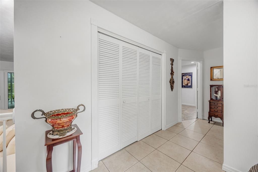 待售: $825,000 (3 贝兹, 3 浴室, 3249 平方英尺)