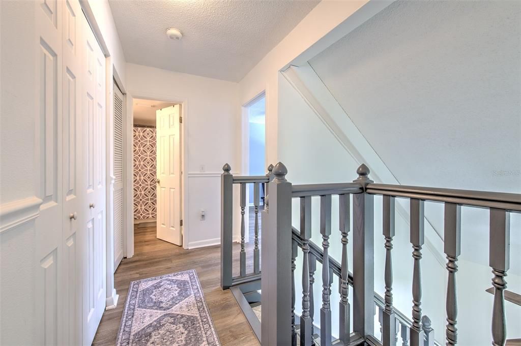 Active With Contract: $284,999 (3 beds, 2 baths, 1329 Square Feet)