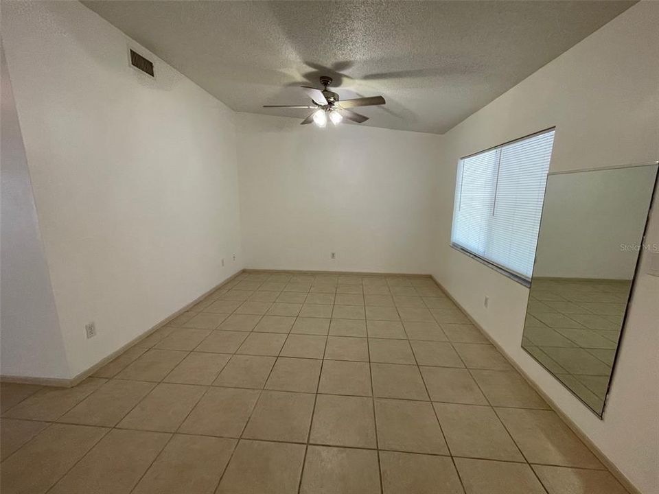 For Sale: $139,000 (2 beds, 2 baths, 896 Square Feet)