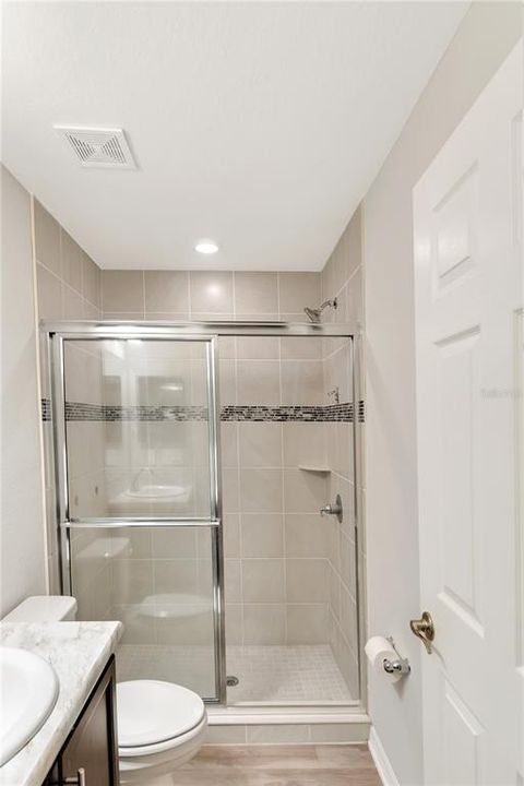 出租: $2,100 (4 贝兹, 2 浴室, 1605 平方英尺)