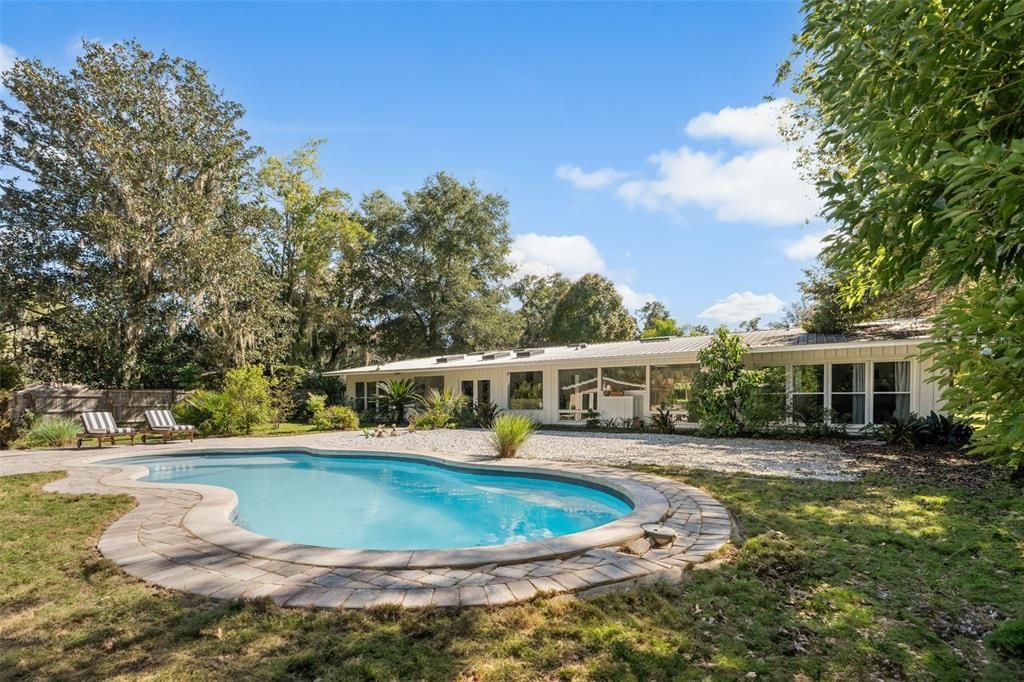 Active With Contract: $700,000 (4 beds, 2 baths, 3509 Square Feet)