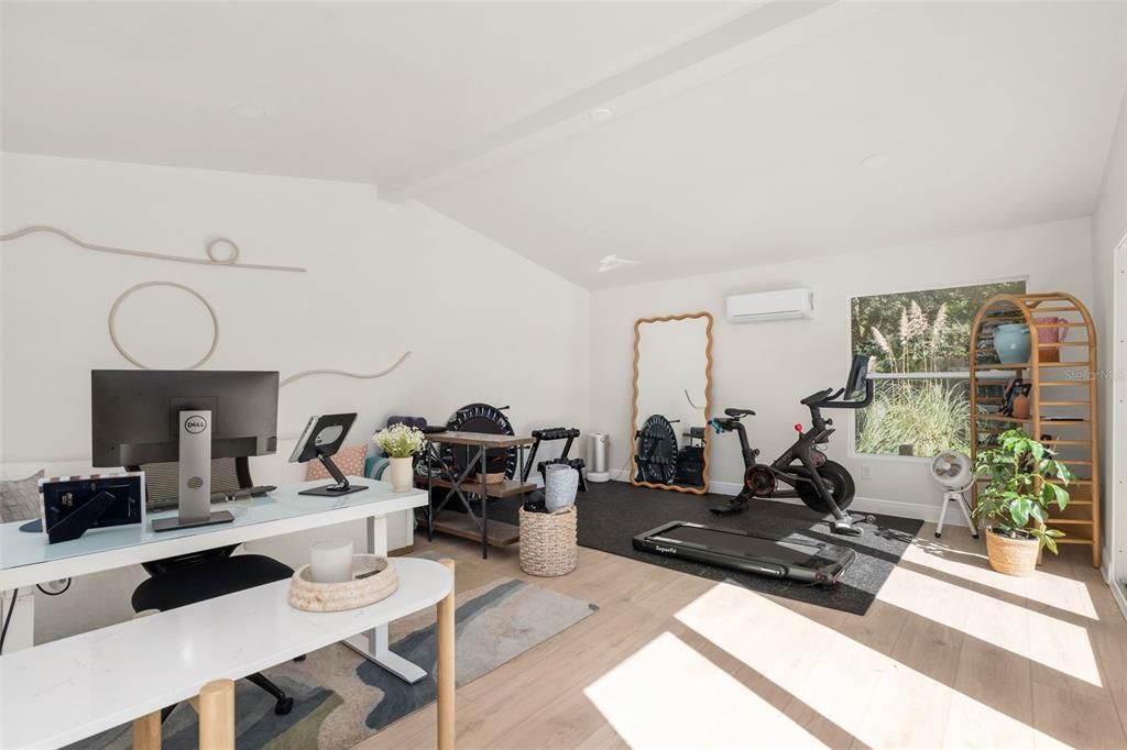 Active With Contract: $700,000 (4 beds, 2 baths, 3509 Square Feet)