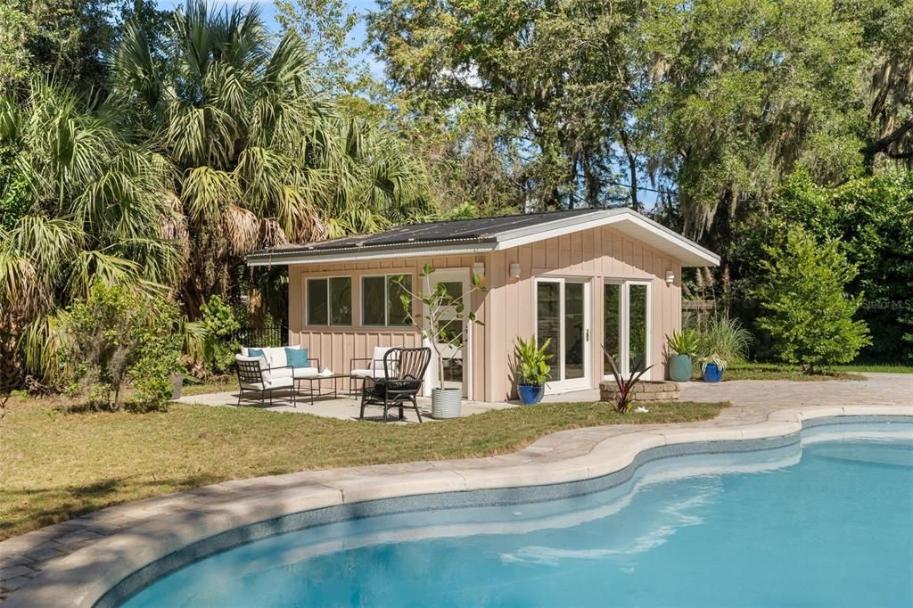 Active With Contract: $700,000 (4 beds, 2 baths, 3509 Square Feet)