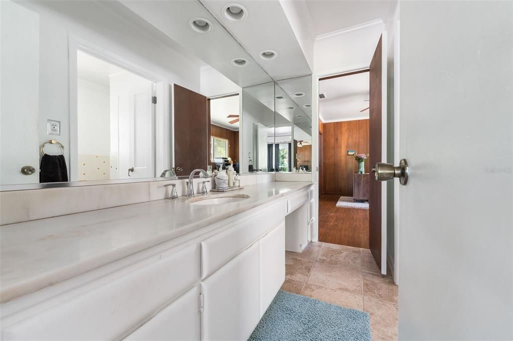 Active With Contract: $700,000 (4 beds, 2 baths, 3509 Square Feet)