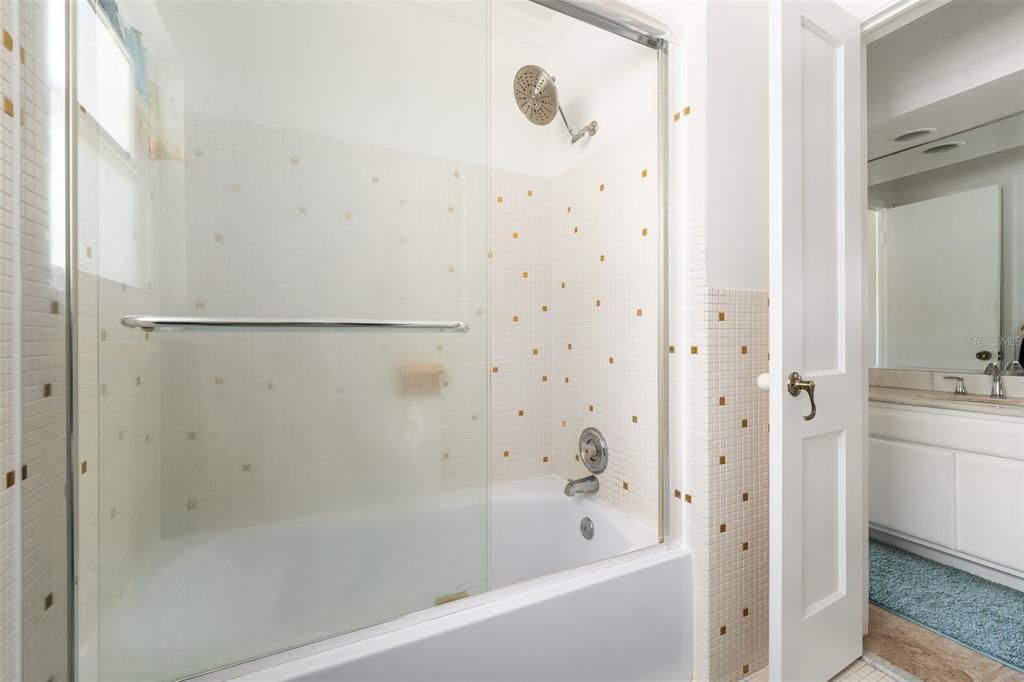 Active With Contract: $700,000 (4 beds, 2 baths, 3509 Square Feet)