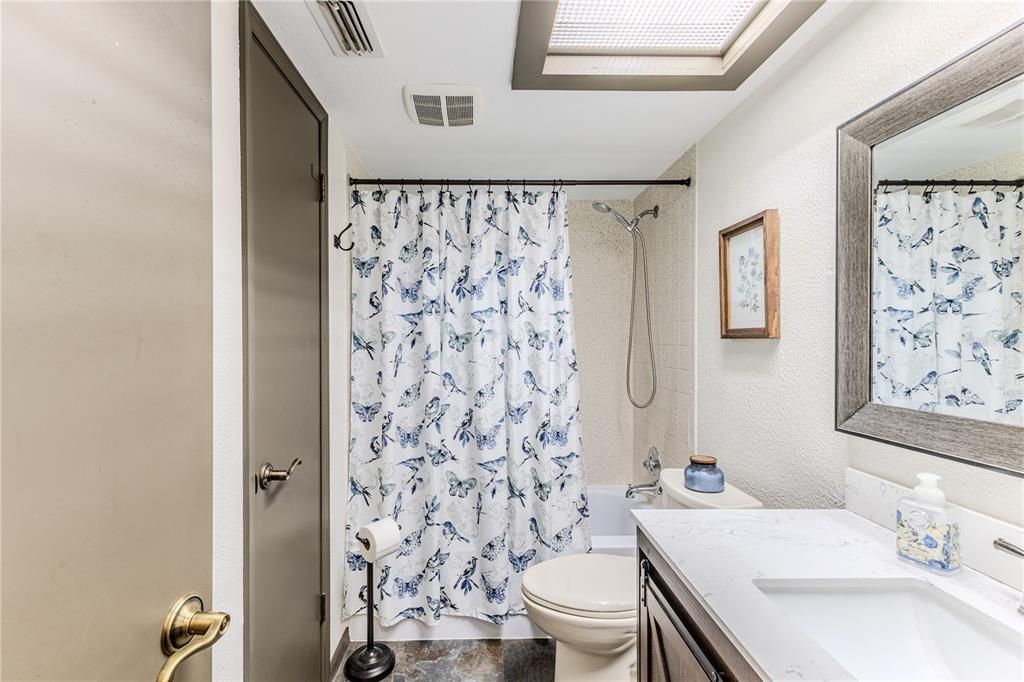 For Sale: $474,000 (3 beds, 2 baths, 1838 Square Feet)