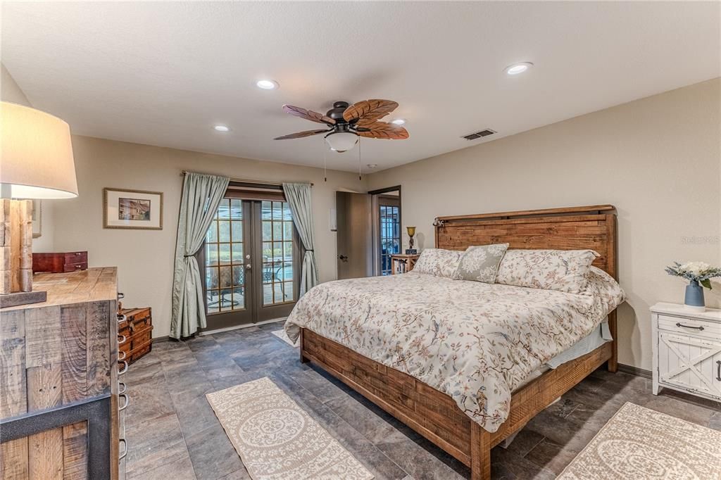 For Sale: $474,000 (3 beds, 2 baths, 1838 Square Feet)