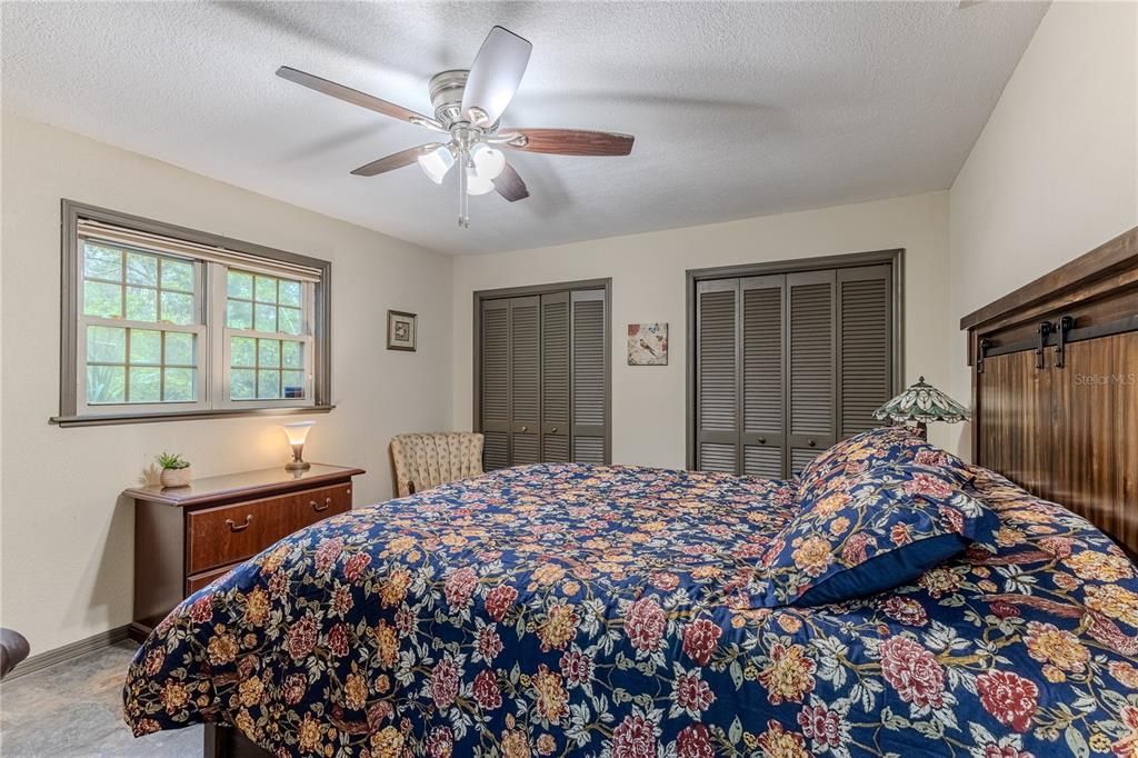 For Sale: $474,000 (3 beds, 2 baths, 1838 Square Feet)