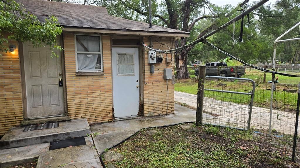 For Sale: $189,900 (2 beds, 2 baths, 1125 Square Feet)