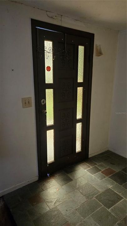 For Sale: $189,900 (2 beds, 2 baths, 1125 Square Feet)